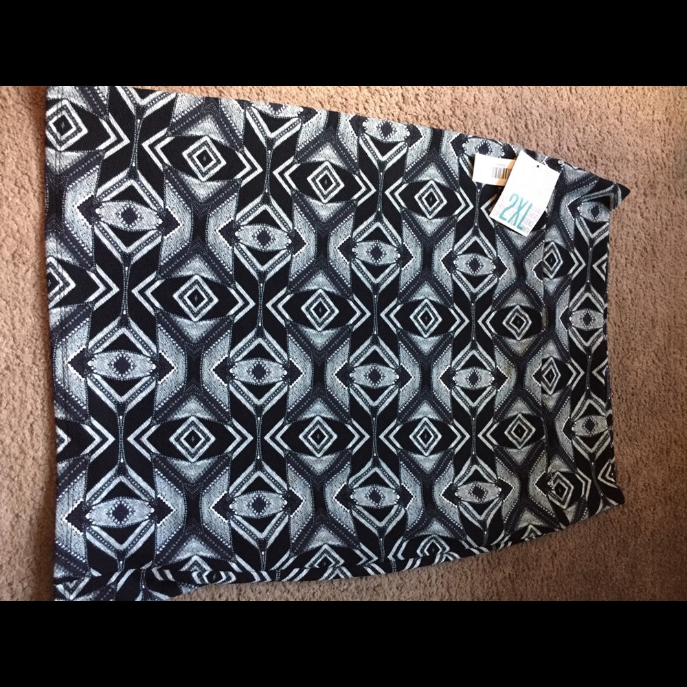Lularoe Cassie new w/ tags 2xl